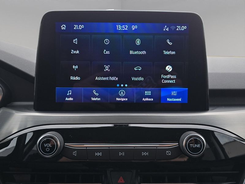 Ford Kuga (2020) Titanium 2.5 PHEV 165kW, Serv. - fotka 19 z 28