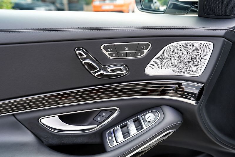 Mercedes-Benz Třídy S S 400d Long/4M/AMG/Burmester - fotka 20 z 50