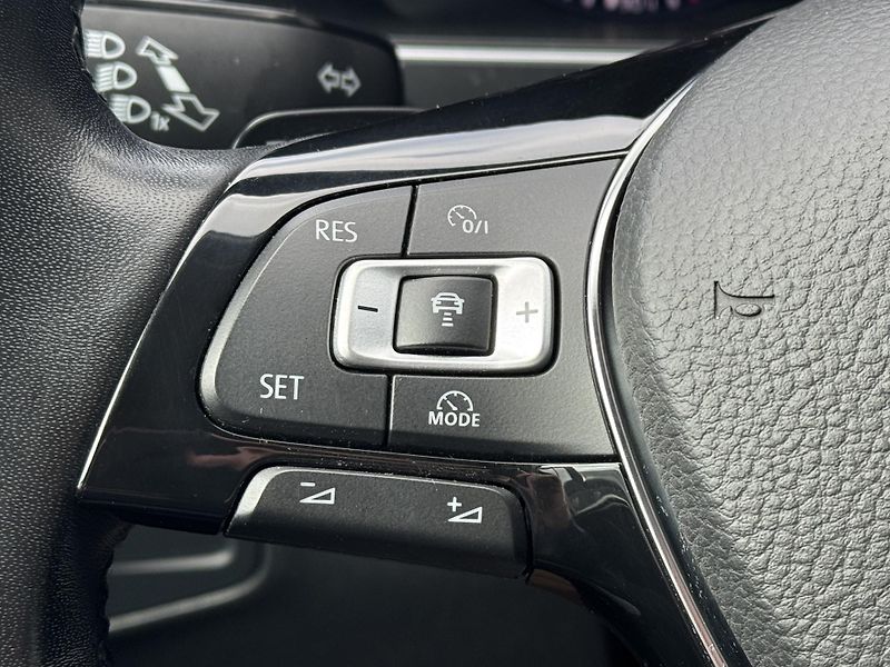 Volkswagen Tiguan (2016) 2.0TDi DSG 4M Highline Virtual - fotka 28 z 47