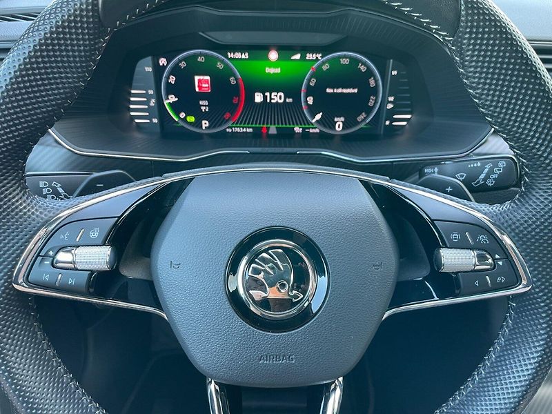 Škoda Superb (2022) SportLine 1.5TSI Webasto! 1.Ma - fotka 30 z 50