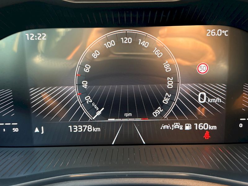 Škoda Scala (2025) 1.0 TSI / 85 kW / SELECTION - fotka 13 z 28