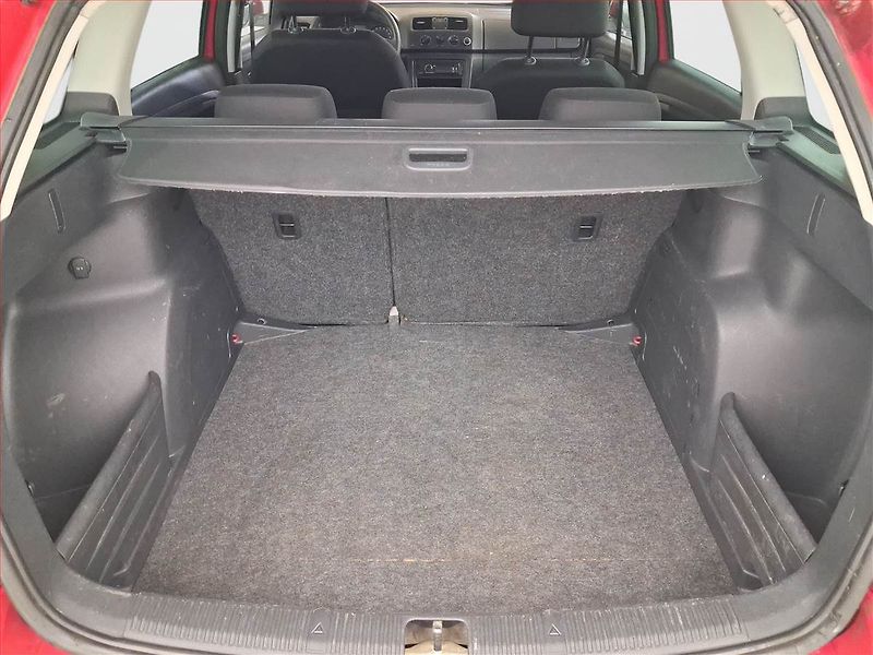 Škoda Fabia (2011) 1.2 TSI, nová STK, zamluveno - fotka 13 z 16