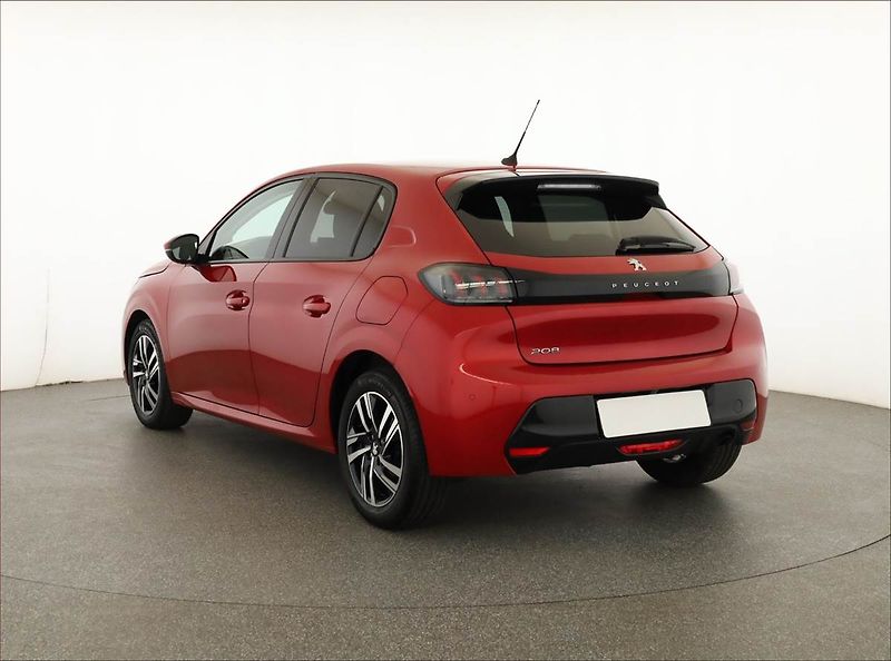 Peugeot 208 (2021) 1.2 PureTech, ČR,1.maj - fotka 4 z 19