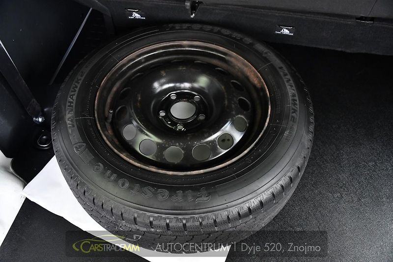 Peugeot Traveller 2.0HDi PDC TAŽNÉ ČR 1M - fotka 36 z 42