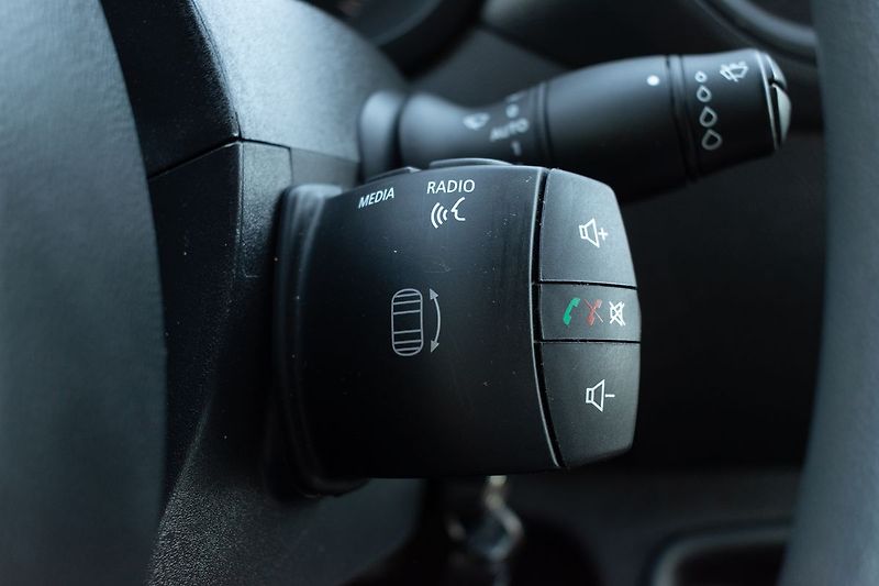 Renault Master 2.3DCi*110kW*L2H2*KAMERA*DPH* - fotka 15 z 30