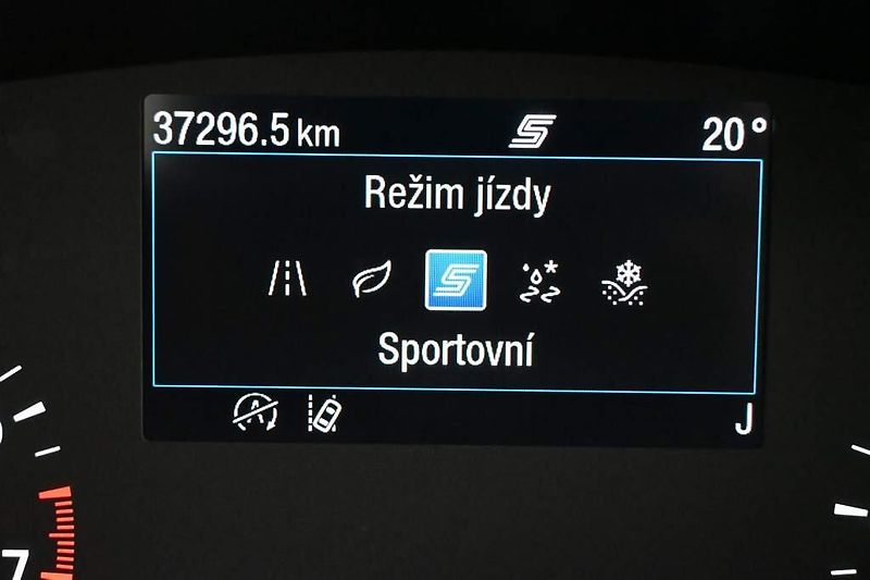 Ford Kuga (2024) 1.5 Cool  Connect ECOBOOST - fotka 23 z 27