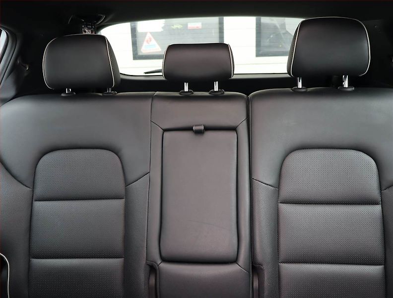 Kia Sportage (2018) 1.6 T-GDI, 4X4, Automat, Kůže - fotka 10 z 29