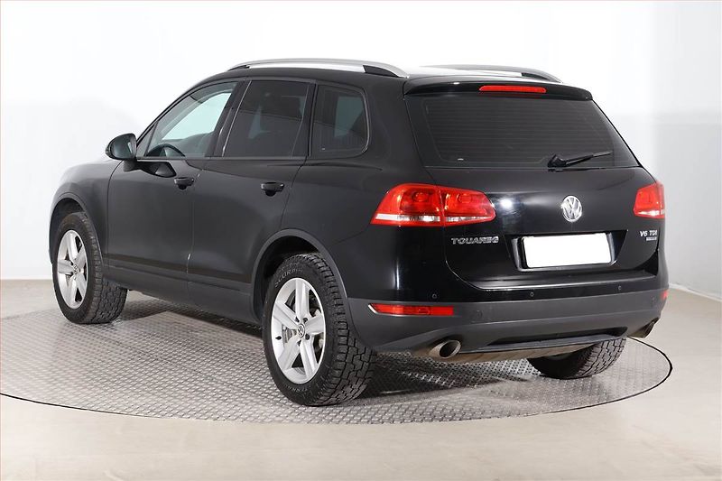 Volkswagen Touareg (2014) 3.0 TDI, 4X4, Automat - fotka 4 z 25