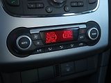 Ford Focus (2008) 1.6 16V, po STK, rezervace - náhled 14
