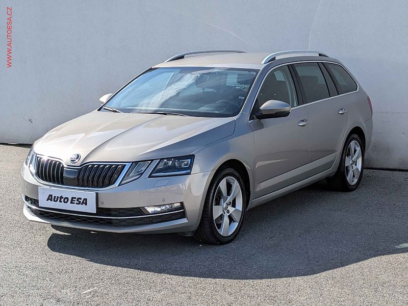 Škoda Octavia (2018) 2.0 TDi 4x4, 2.maj,ČR, Style - fotka 3 z 16