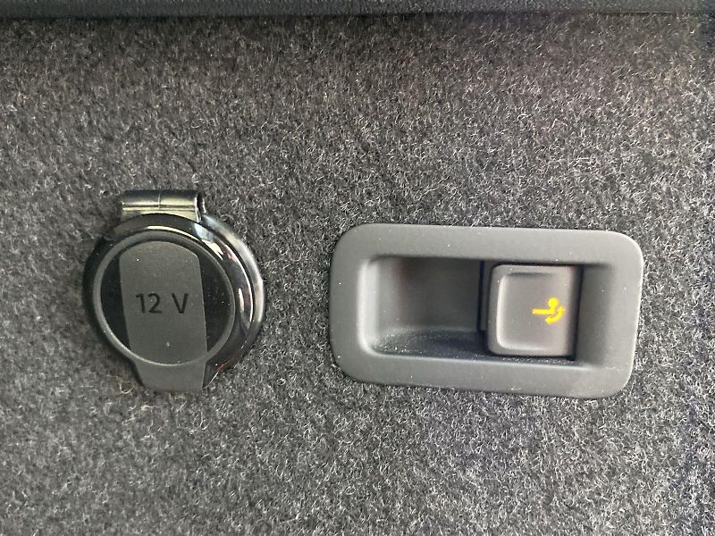 Škoda Kodiaq (2025) 2.0 TDI 4x4 DSG SportLine - fotka 32 z 39