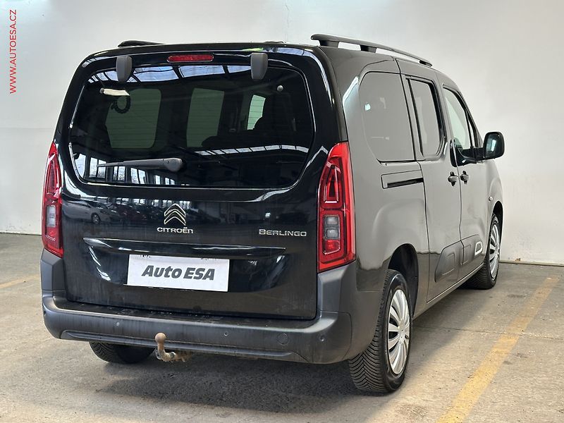Citroën Berlingo (2020) 1.5HDi MAXi XL 7míst, SHINE - fotka 6 z 22