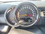 Mini Cooper 1.5/100kW ČR Servis.kn. - náhled 14