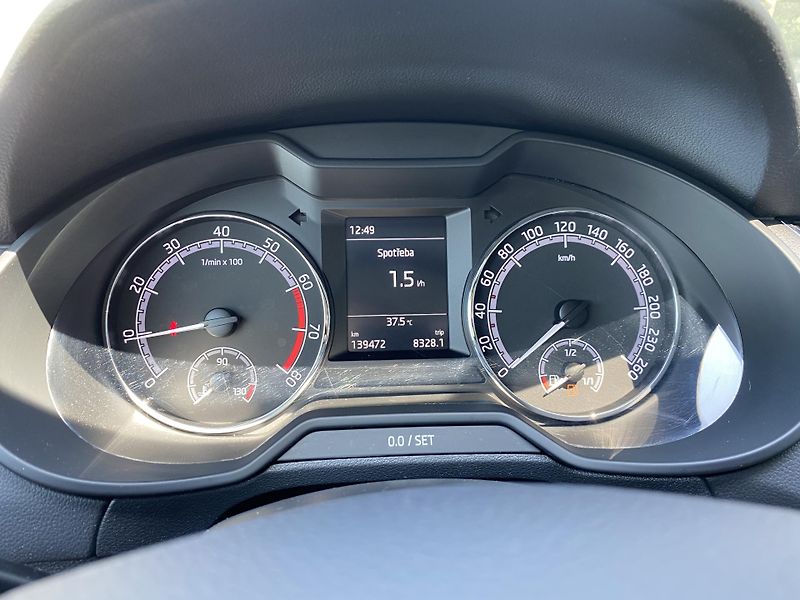 Škoda Octavia 1.4 TSI 110kW -1xMAJ.- ALU-PDC - fotka 17 z 42
