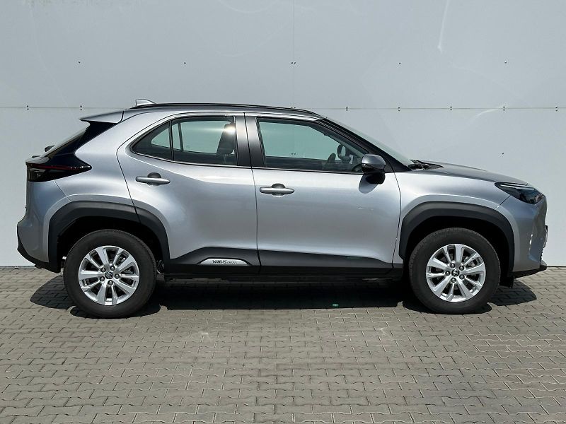 Toyota Yaris Cross 1.5 HSD e-CVT Comfort - fotka 8 z 26