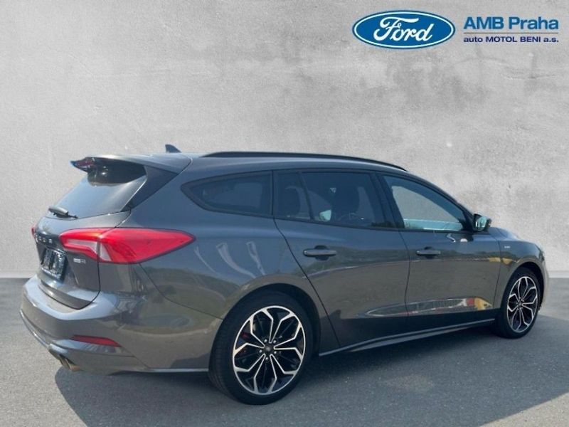 Ford Focus 1,0i,114KW,ST-LINE - fotka 4 z 14