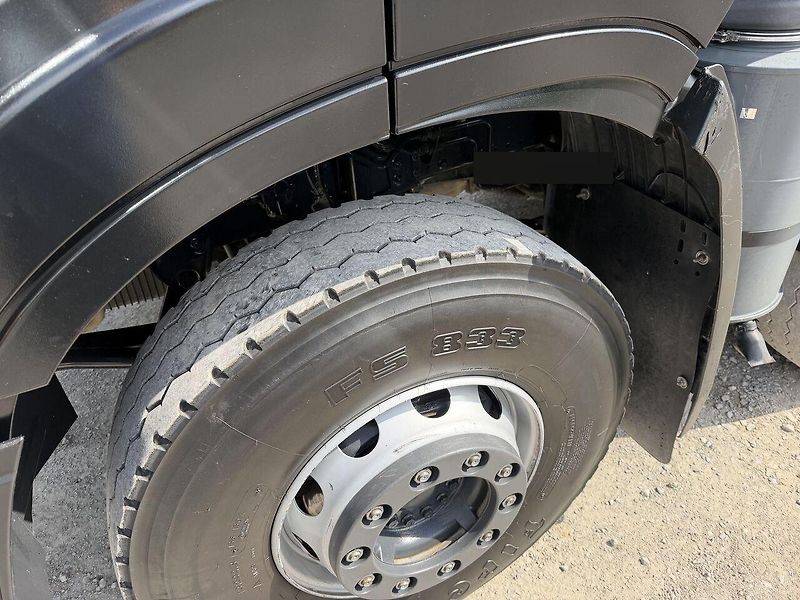 Iveco X-WAY (2023) 8x4 Bordmatik EURO 6 - fotka 12 z 24