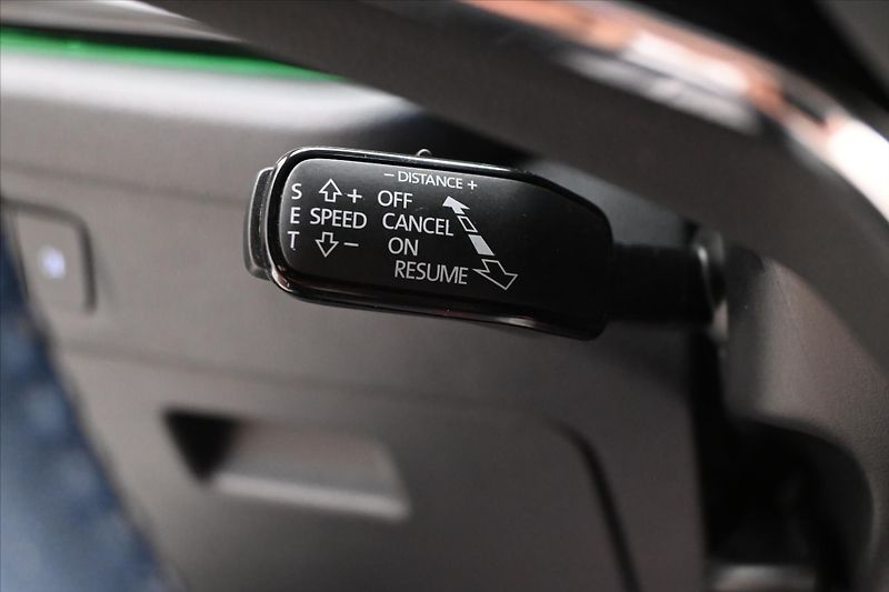 Škoda Octavia 2,0 TDI 110 kW DSG Style Záruk - fotka 24 z 31