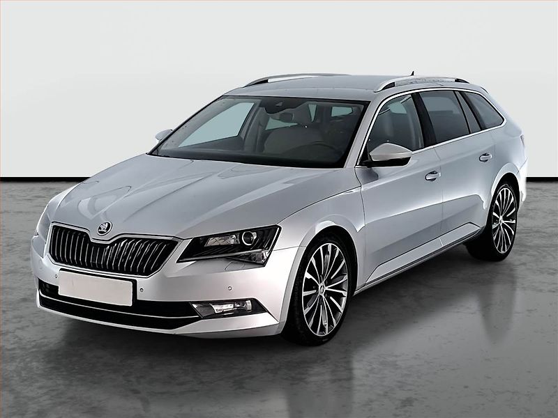 Škoda Superb (2016) 2.0 TDI, Navi, Bi-Xenony - fotka 2 z 17