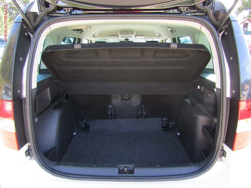 Škoda Yeti (2015) 1.4 TSI, ČR, Bixen, AC, TZ - fotka 7 z 15