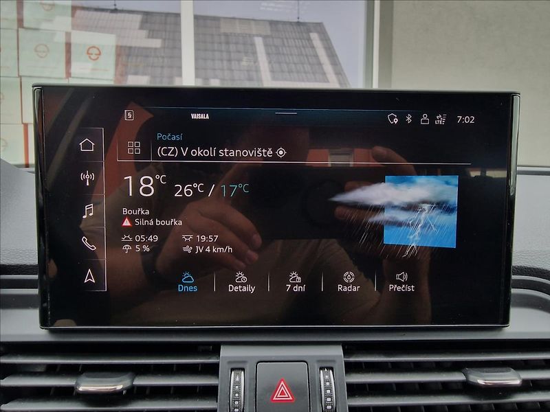 Audi Q5 40 TDI Quattro S Tronic,1.Maj - fotka 32 z 50