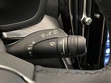 Volvo V60 B4 DARK PLUS AUT  - náhled 23