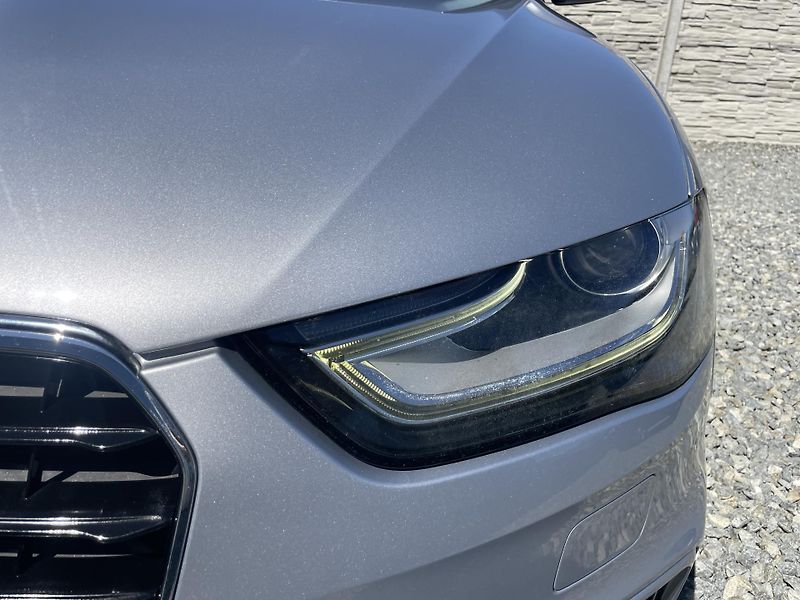 Audi A4 Avant 2.0TDi 120PS S-LINE AVANT TOP! - fotka 64 z 179