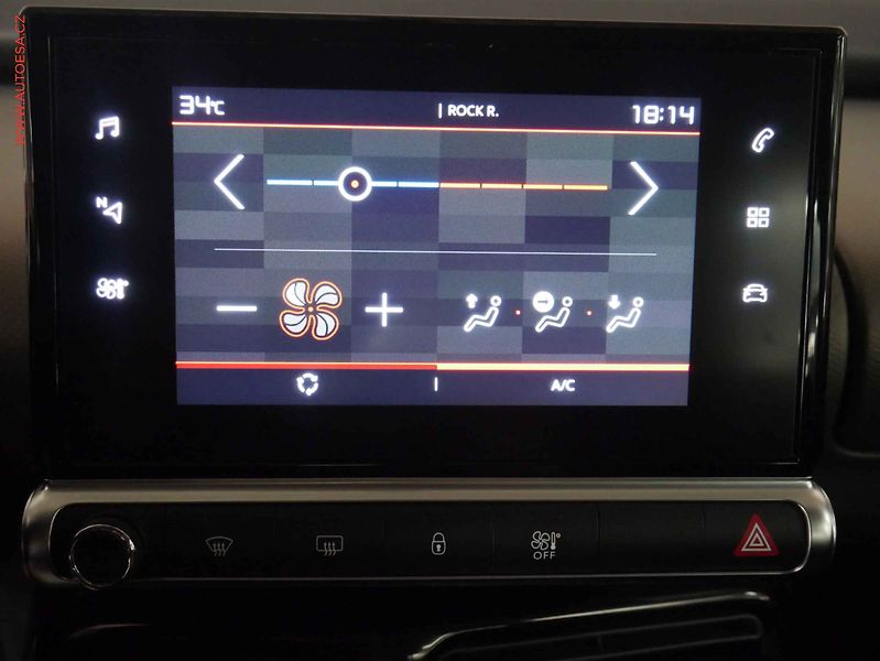 Citroën C4 Cactus (2018) 1.2 PT, 2.maj,ČR, servis - fotka 15 z 19