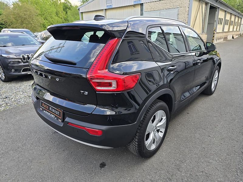 Volvo XC40 - fotka 4 z 36