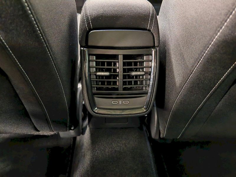 Škoda Scala (2025) 1.0 TSI 85 kW DSG Monte Carlo - fotka 25 z 30