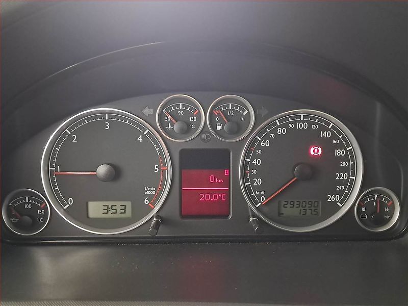 Volkswagen Sharan (2004) 1.9 TDI, po STK, Tažné - fotka 11 z 15
