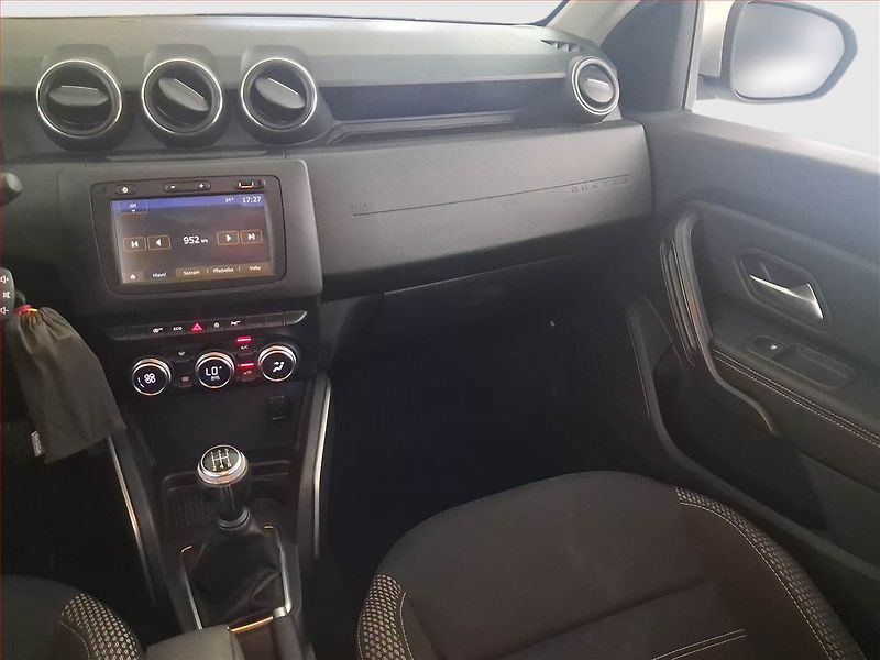 Dacia Duster (2018) 1.6 SCe, Navi, Tempomat - fotka 8 z 16