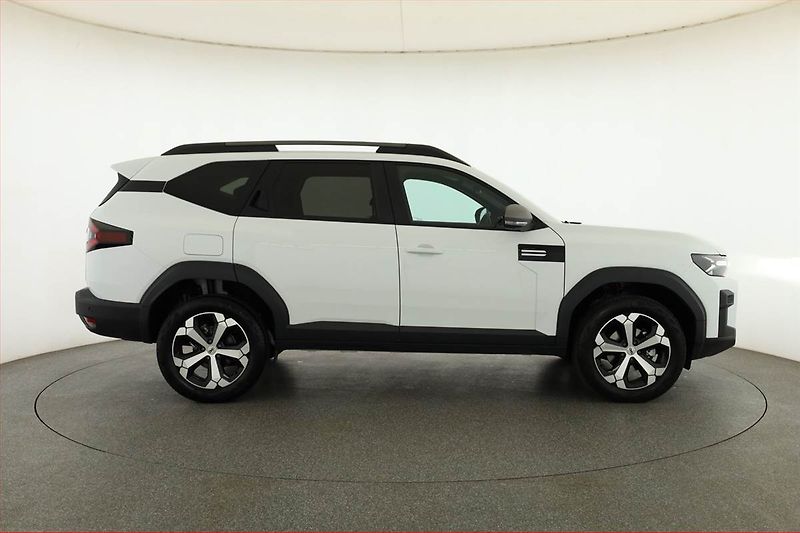 Dacia Bigster (2026) Hybrid, Journey, Navigace - fotka 6 z 19