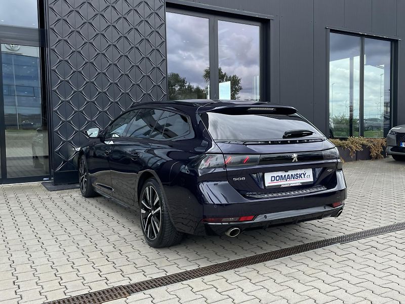 Peugeot 508 GT 1.6 PT 133 kW - fotka 8 z 33