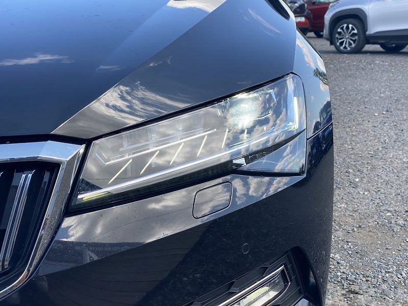 Škoda Superb 2.0TDi, DSG, 4x4, panorama - fotka 7 z 35