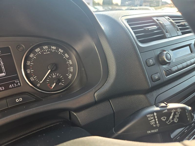 Škoda Fabia (2014) 1.6 TDI Serviska,Zimáky,TOP - fotka 12 z 29