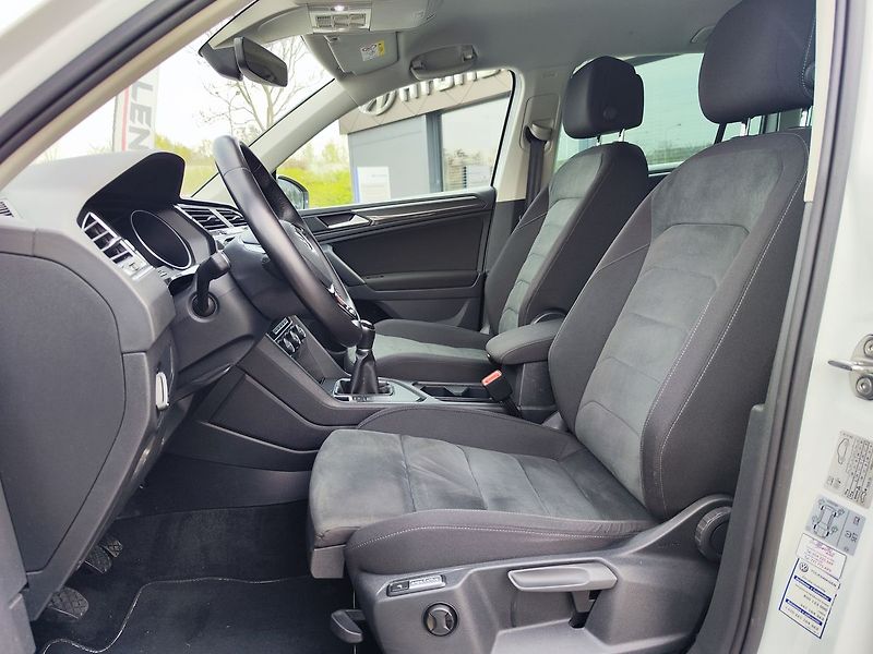 Volkswagen Tiguan 1.5 TSI/110kW Comfortline - fotka 15 z 35