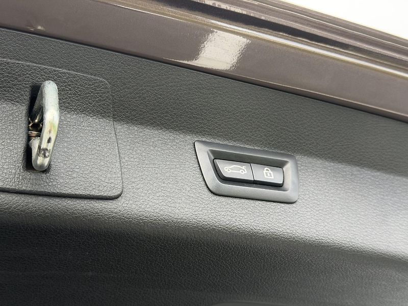 BMW Řada 2 (2019) 2.0 110 kw/DPH/7 míst - fotka 13 z 27