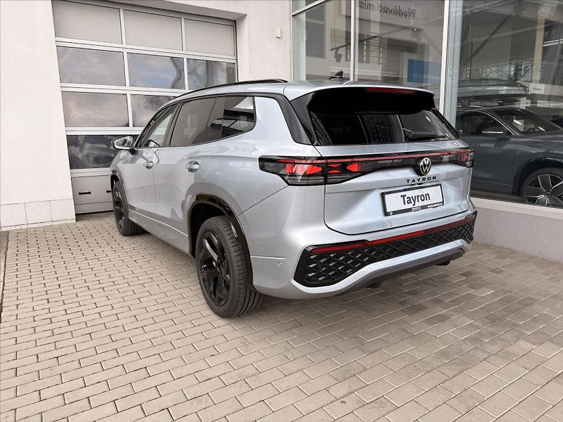 Volkswagen Tayron (2025) 1,5 TSI 150kW eHybrid  R-Line - fotka 6 z 21
