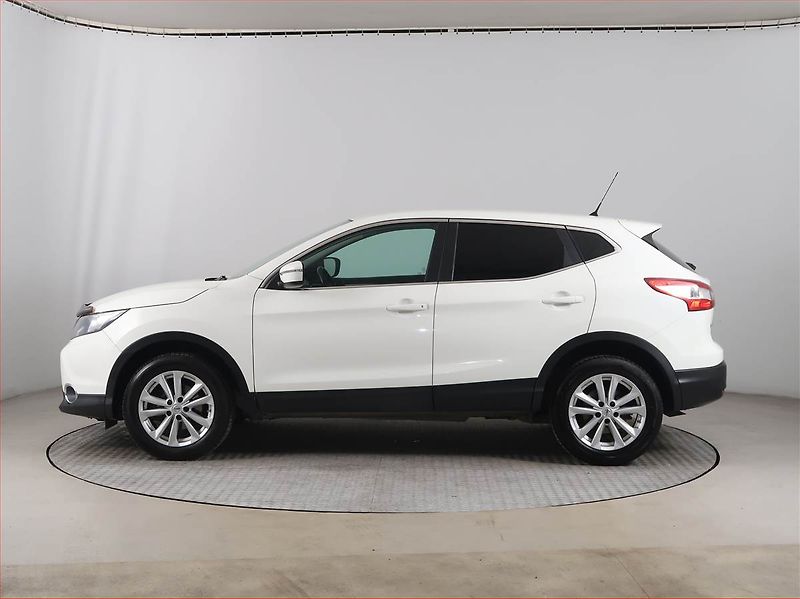 Nissan Qashqai (2017) 1.6 DIG-T, Serv.kniha - fotka 3 z 15