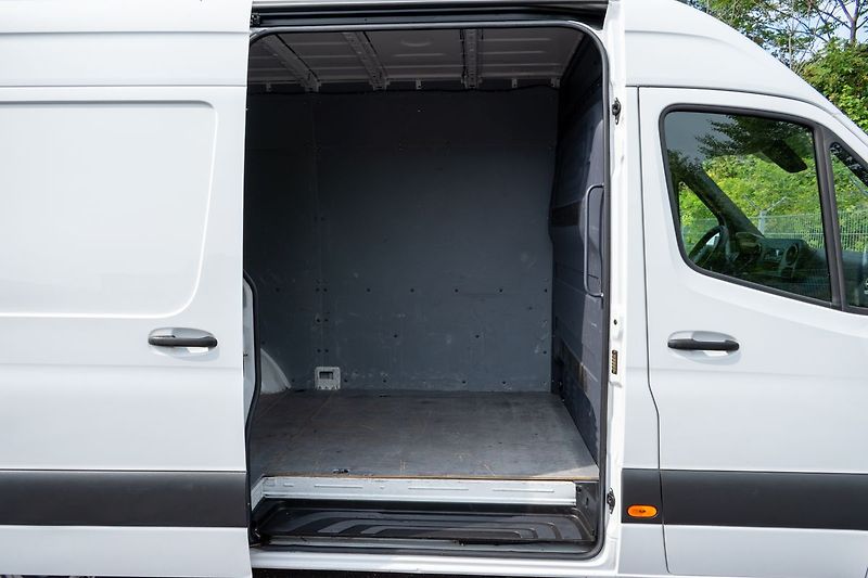 Mercedes-Benz Sprinter 311 CDI 84kW L2H2 *DPH* - fotka 8 z 24