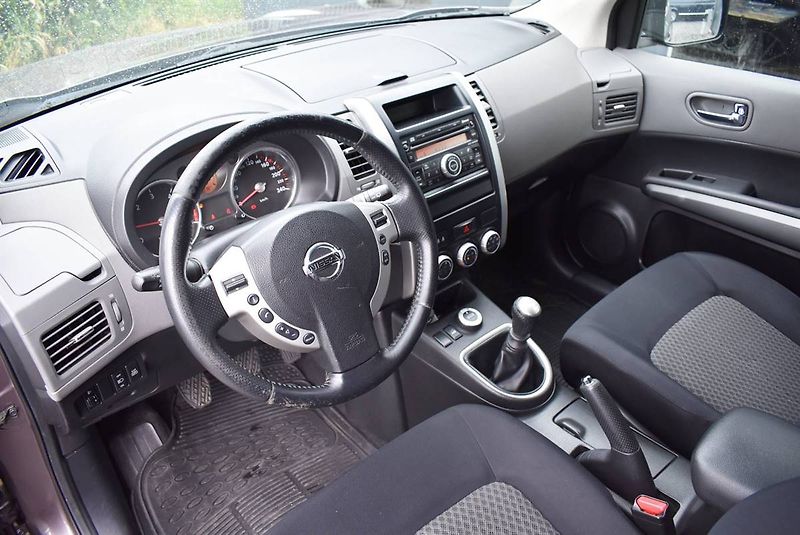 Nissan X-Trail 2,0 DCi 1M,4x4,SERVIS,TZ TOP - fotka 9 z 19