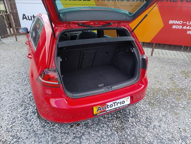Volkswagen Golf 2,0 TDI GTD  DSG Panorama - fotka 19 z 24