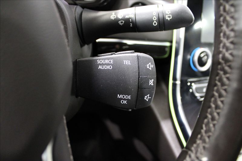 Renault Espace 1,6 dCi panorama, LED, 7 míst - fotka 17 z 35