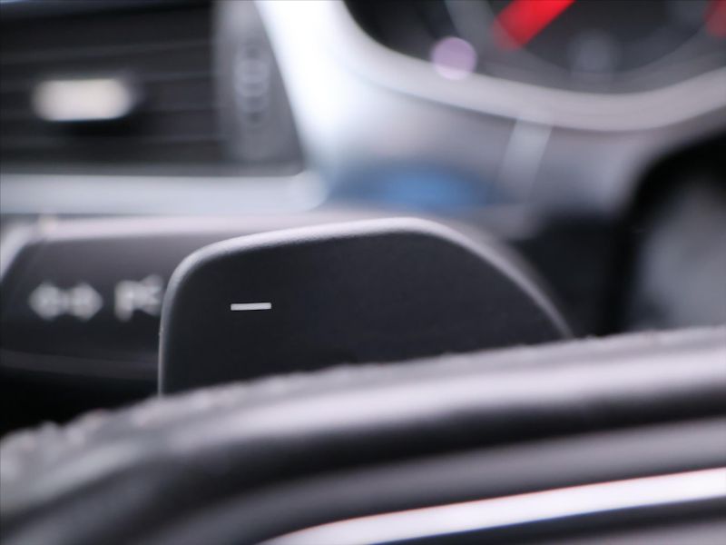 Audi A7 3,0 TDI 180kW quattro S-tronic - fotka 16 z 32