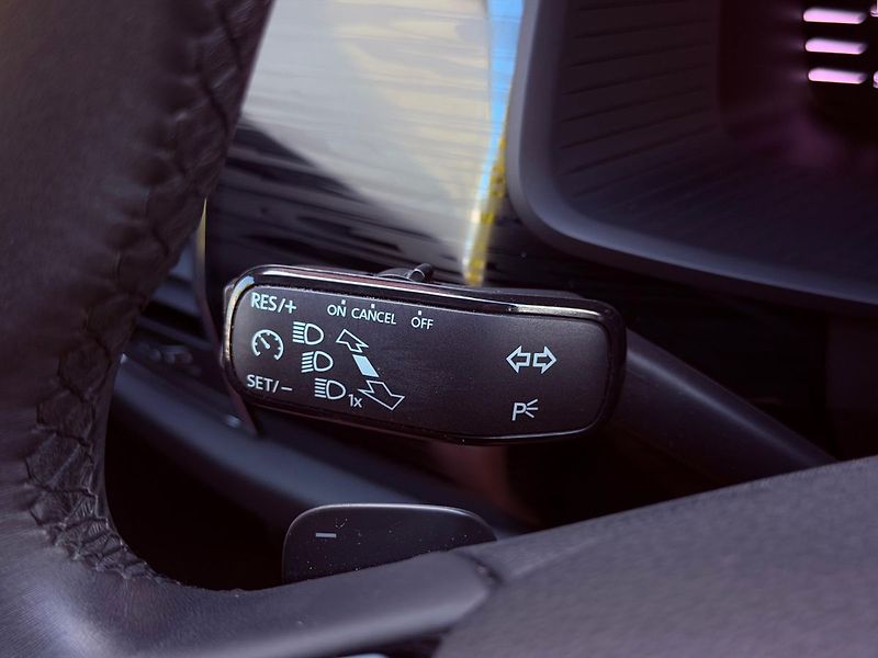 Škoda Kodiaq 2.0 TSi Style DSG 4x4, ČR, 1.M - fotka 33 z 40