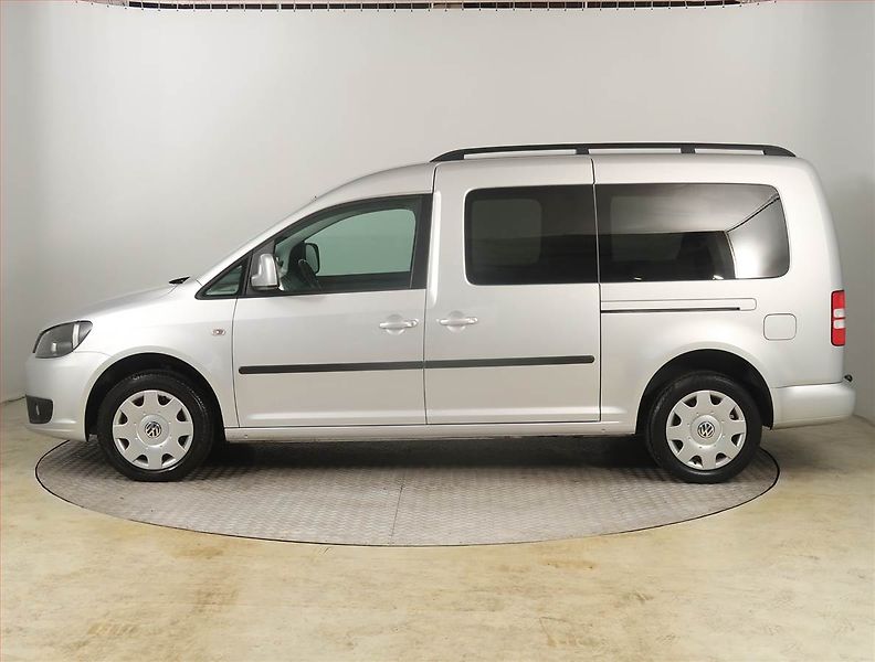 Volkswagen Caddy (2015) Maxi 1.6 TDI, 7Míst, ČR - fotka 3 z 19