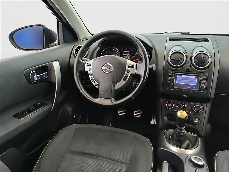 Nissan Qashqai (2013) 1.6 dCi, 4X4, Serv.kniha - fotka 7 z 20