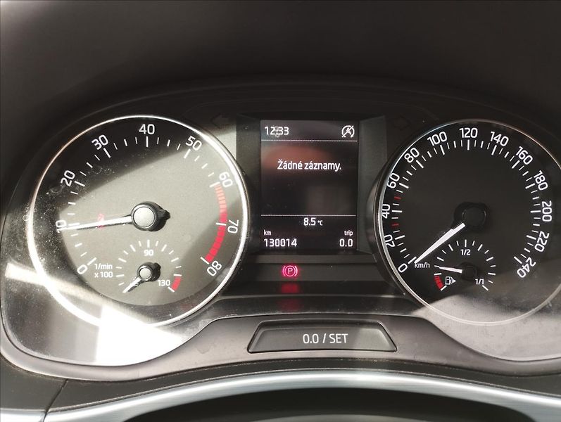 Škoda Fabia 1,0 - fotka 12 z 20