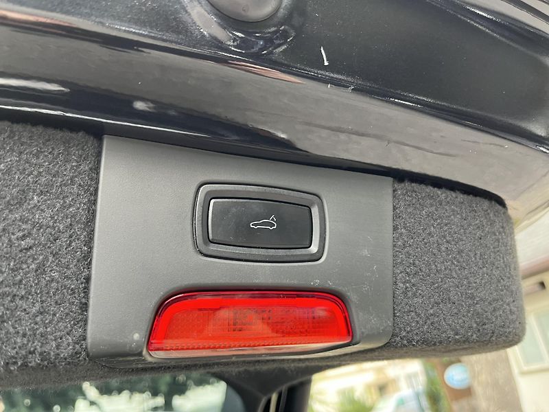 Porsche Cayenne (2016) 3.0 TDI V6 - fotka 17 z 39